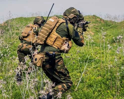 Partie sur un terrain d'airsoft