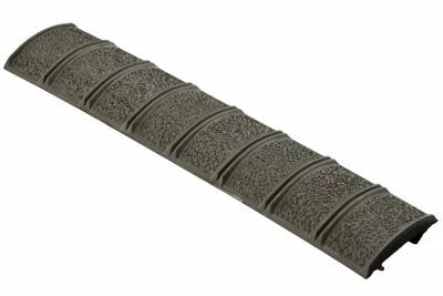 COUVRE RAIL PICATINY XT RAIL PANEL - 1 ARRETE EN FOLIAGE MAGPUL