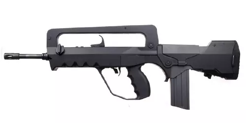 Réplique longue aeg d\'airsoft Famas SV F1 proposé par le fabriquant Japonais Tokyo Marui