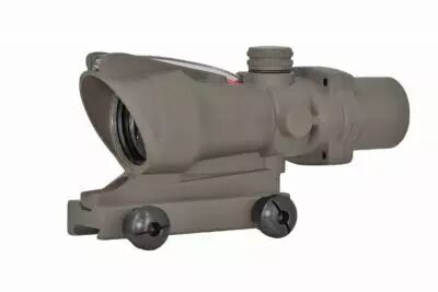 Lunette de vise ACOG type TA31 4x32 DE Holy Warrior