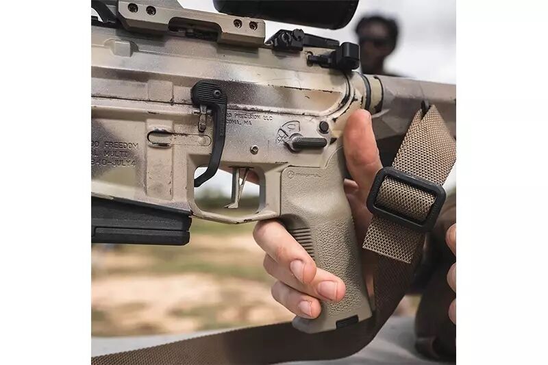 Poignée MOE-K2+ AR15/M4 Magpul