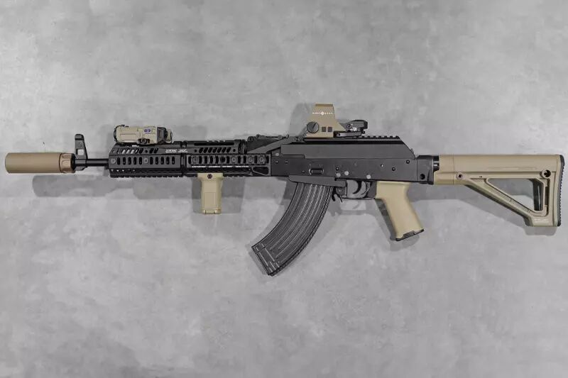 Rplique AKM GBBR Tokyo Marui \ Magpul\  Custom