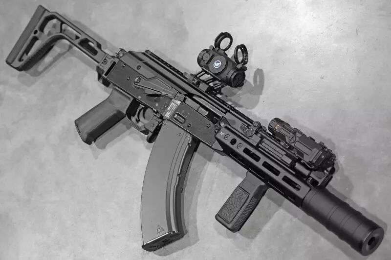Réplique AKX Black assaut GBBR Tokyo Marui Custom