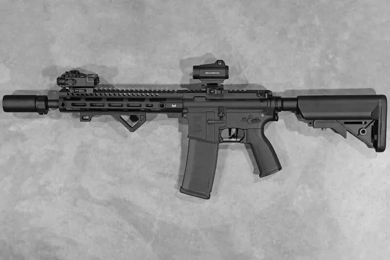 Rplique AR15 Assaut Black Ragnarok Aster SX custom