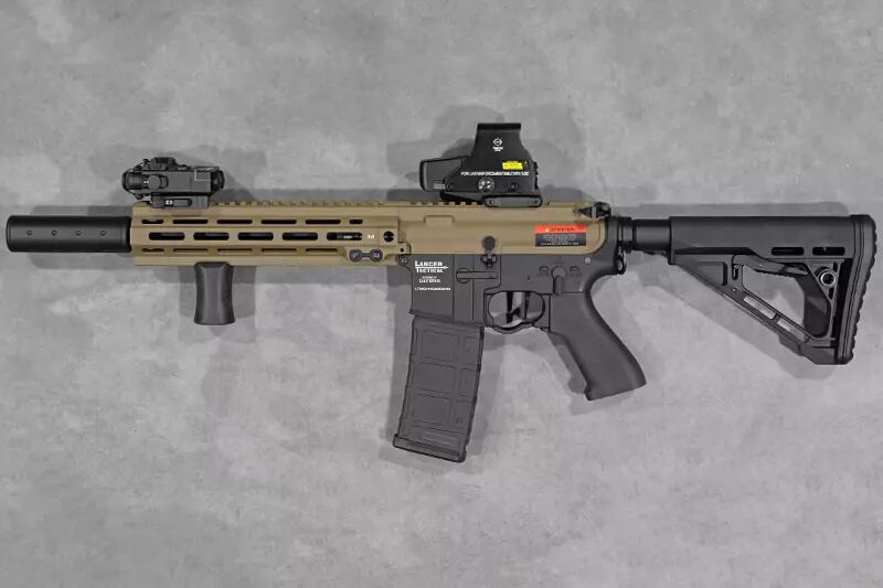 Rplique LT Blazer GEN2 10\'\' M-Lok Proline noir / tan Lancer Tactical AEG Custom
