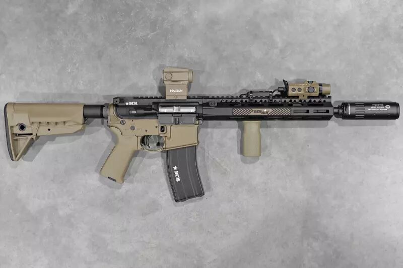 Réplique M4 BCM MCMR 11.5\'\' Two tone VFC GBBR Custom