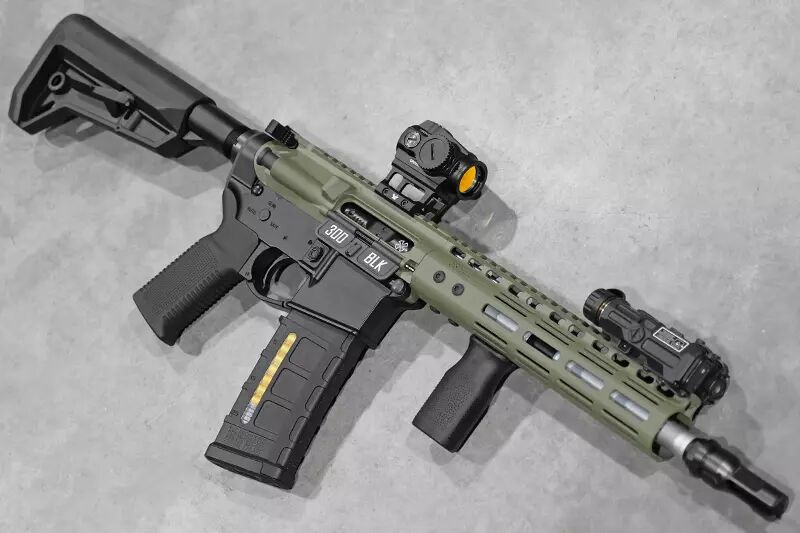 Réplique M4 G101 NOVESKE Noir/OD Magpul Cerakote Double Eagle GBBR Custom