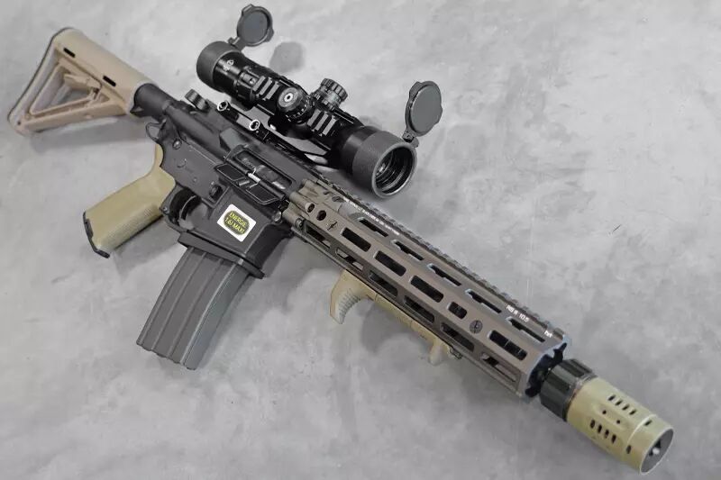 Réplique M4 Gbbr Tokyo Marui Double Config Magpul Custom