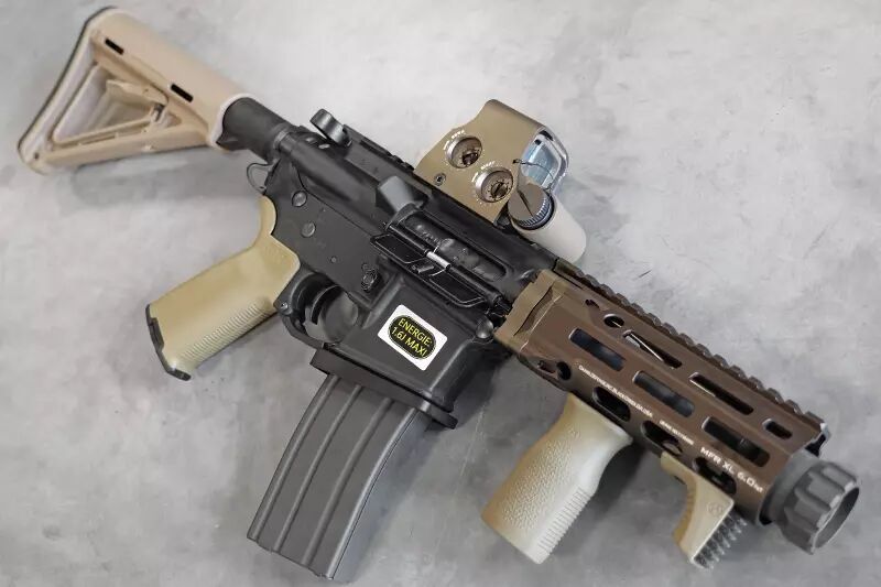 Réplique M4 Gbbr Tokyo Marui Double Config Magpul Custom