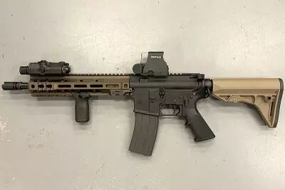 Rplique M4 GBBR Tokyo Marui Geissele Custom