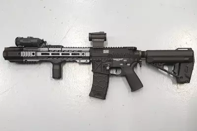 Rplique M4 Salient Arms G&P Signature 2 Titan Custom