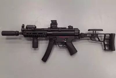 Rplique MP5 Tokyo Marui Maple leaf custom