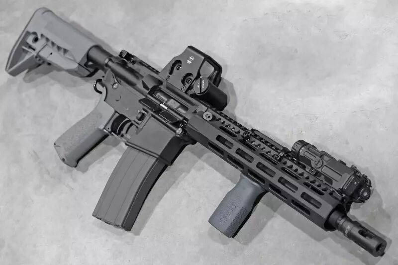 Réplique MWS BCM GBBR ZEt Tokyo Marui Noir/gris Custom