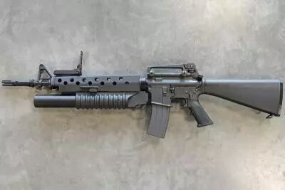 Rplique Style M16A2 GBBR Vietnam Tokyo Marui Custom